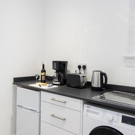 Vion Apartment - Farquhar Абердин Екстер'єр фото